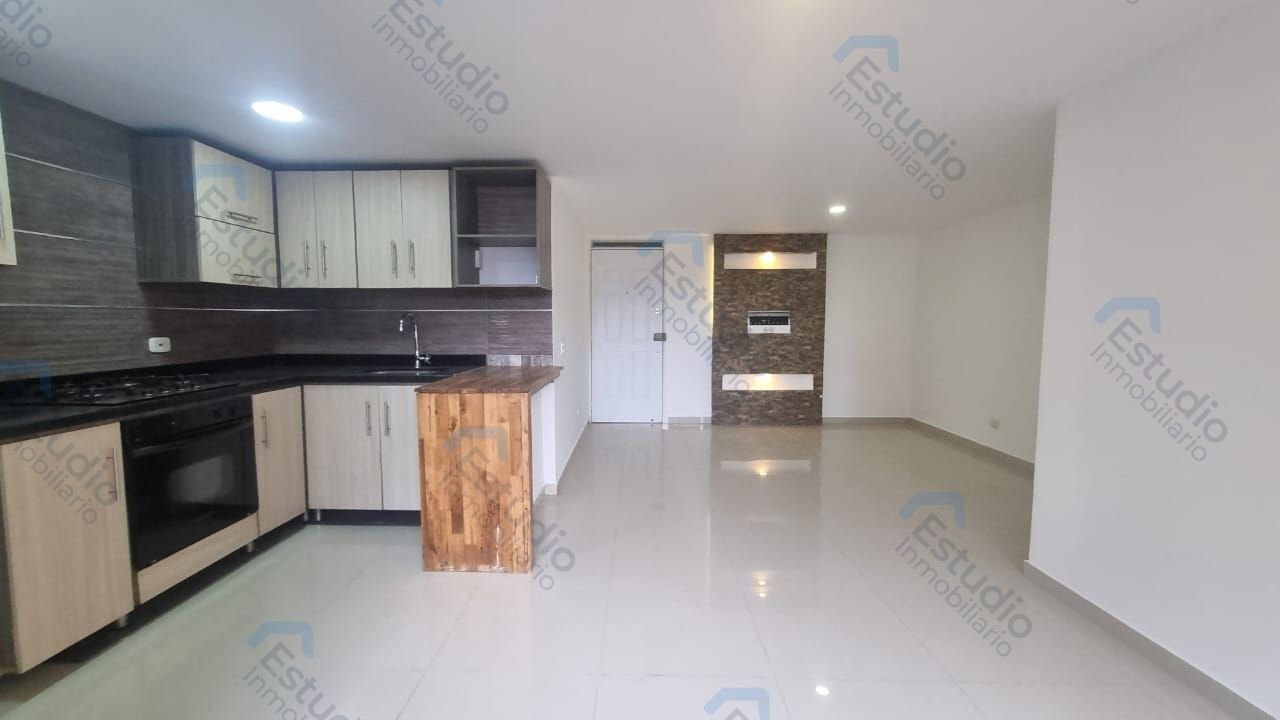 watermarked-img-1789680356544-5-6