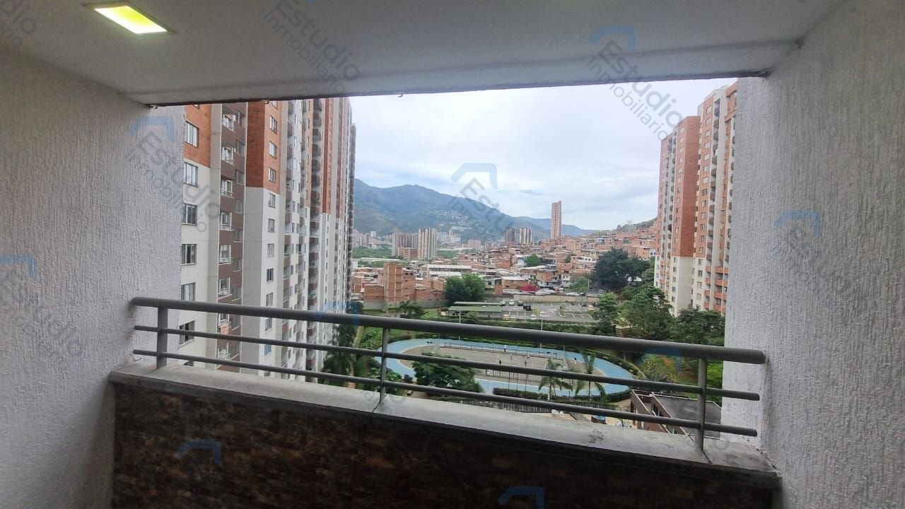 watermarked-img-1789680356544-6-7