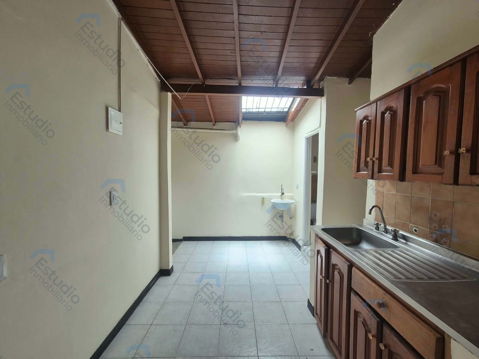 watermarked-img-1789753033483-2-3
