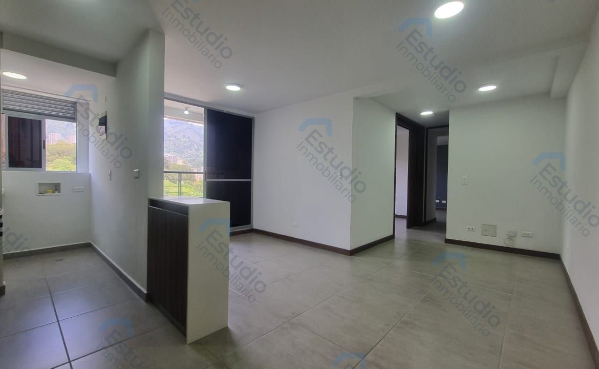 ARRIENDO BELLO APARTAMENTO RINCON SANTO COD 1804901