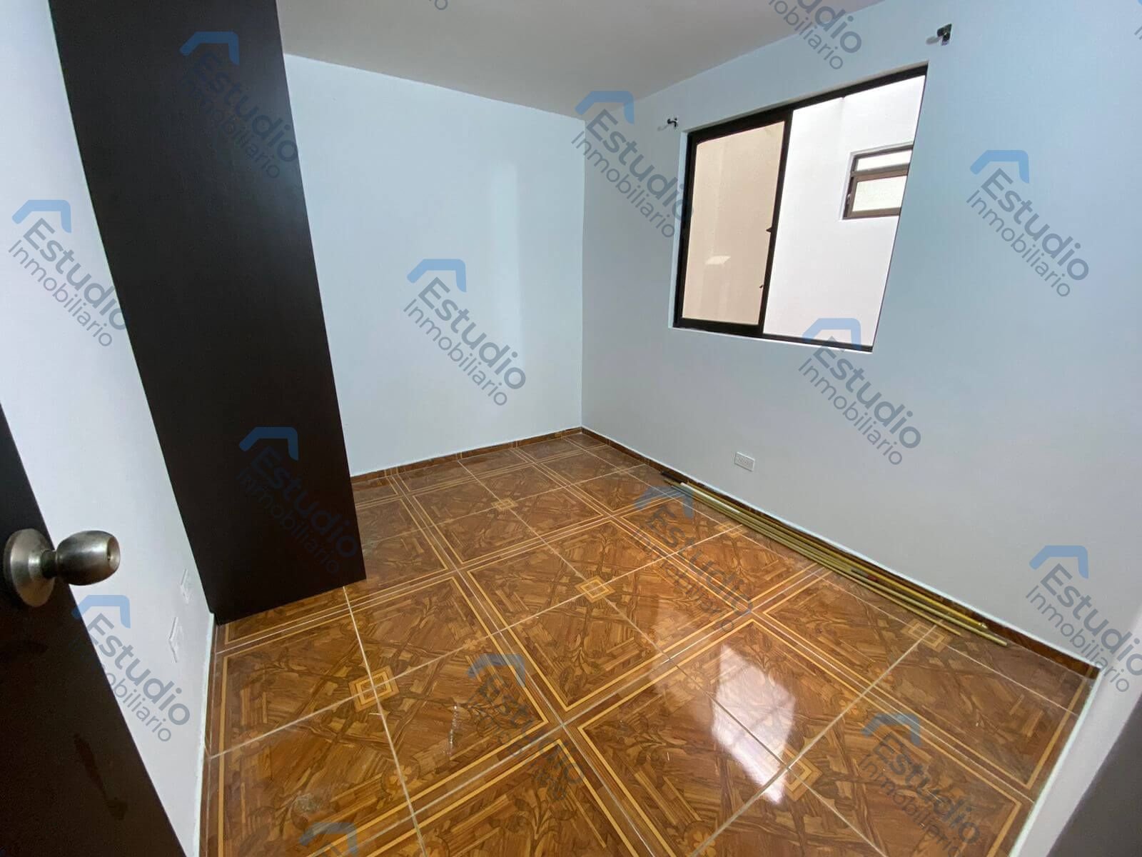 watermarked-img-1790350220713-4-5