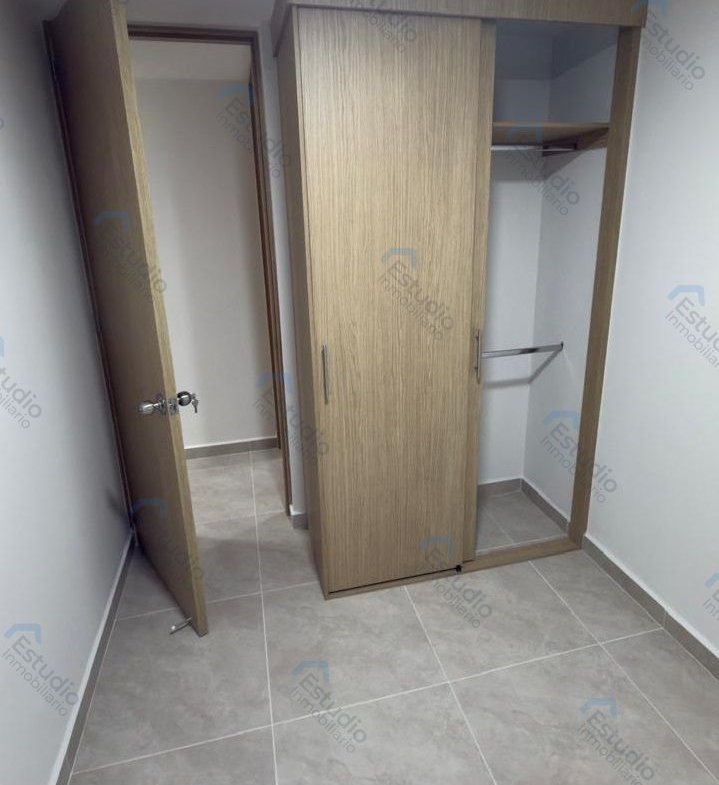 719