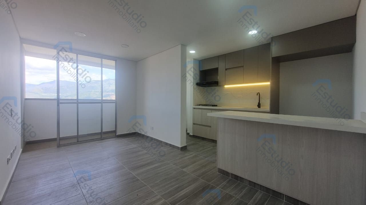 watermarked-img-1790883025648-0-1
