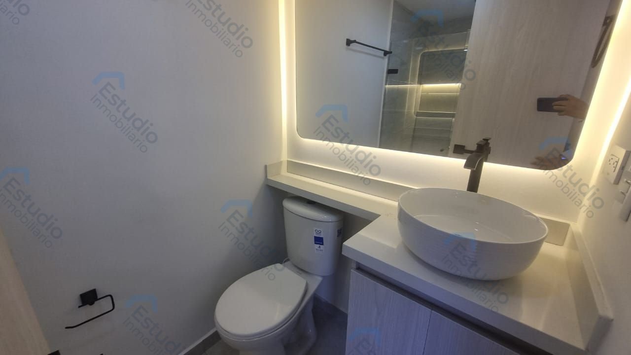 watermarked-img-1790883025648-16-17
