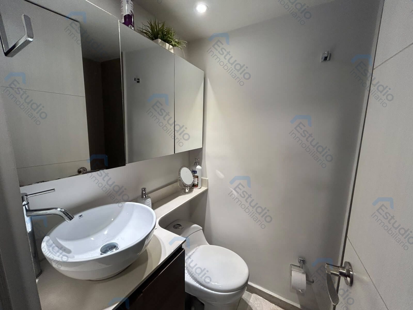 watermarked-img-1791229402442-13-14