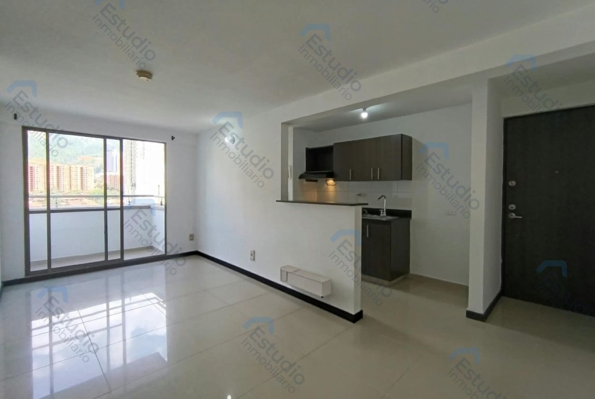 ARRIENDO BELLO APARTAMENTO NIQUIA COD 1811172