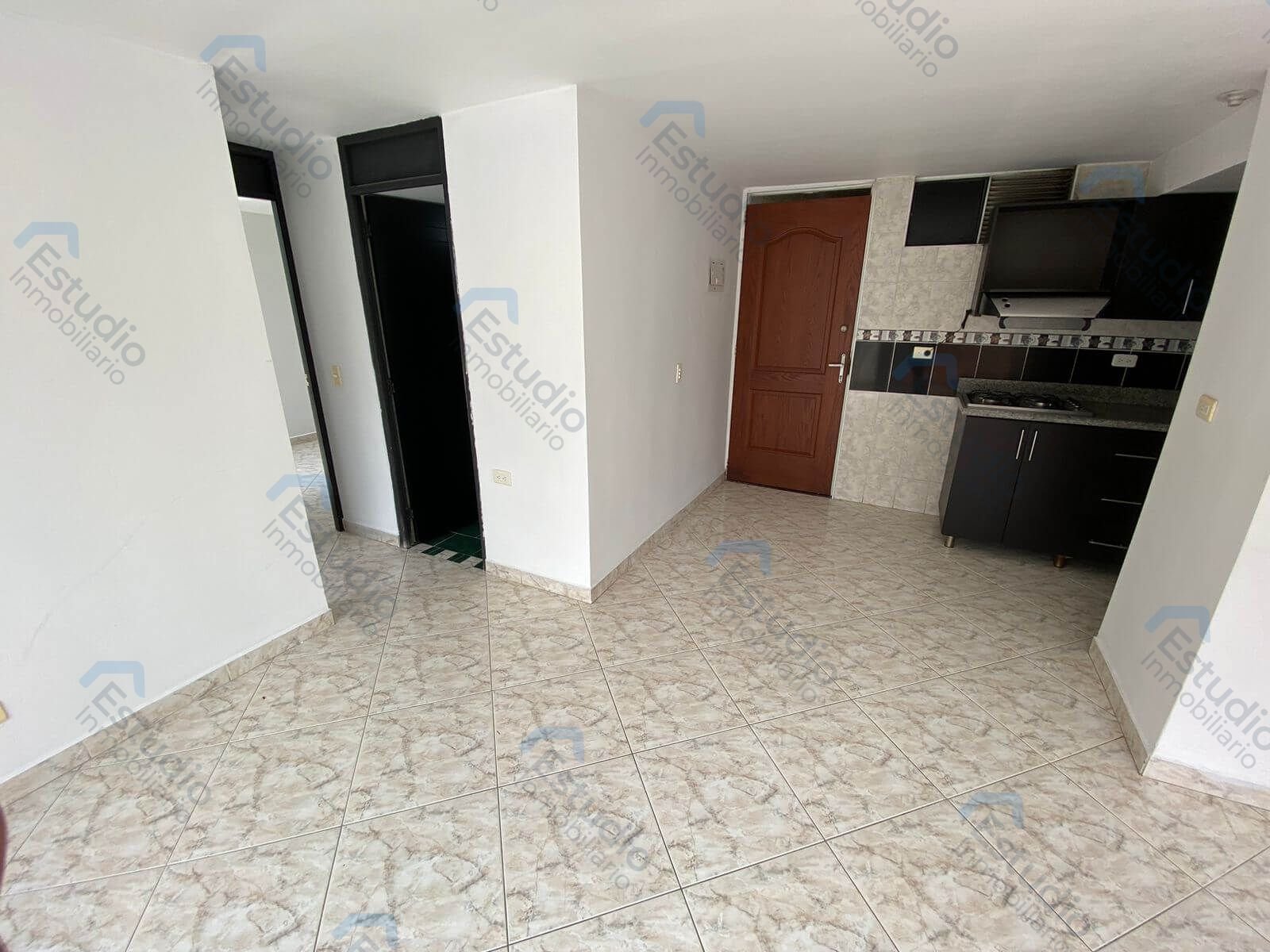watermarked-img-1791560426016-6-7