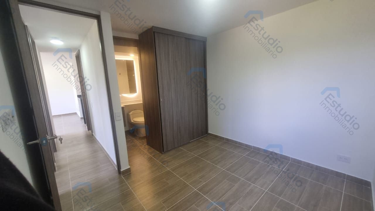 watermarked-img-1791570492552-8-9
