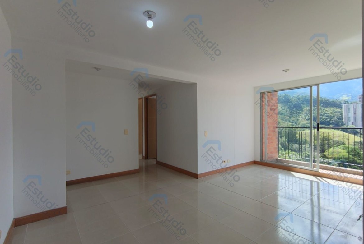 ARRIENDO SABANETA APARTAMENTO TRES ESQUINAS COD 1812701