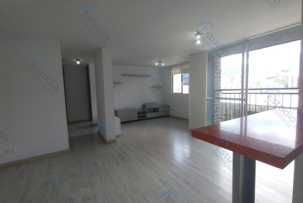 ARRIENDO SABANETA APARTAMENTO LAS VEGAS COD 1812718